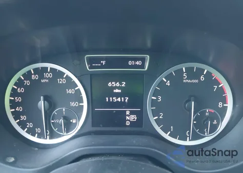 2018 Infiniti Qx30 Premium z USA, uszkodzony, nr VIN SJKCH5CRXJA048367